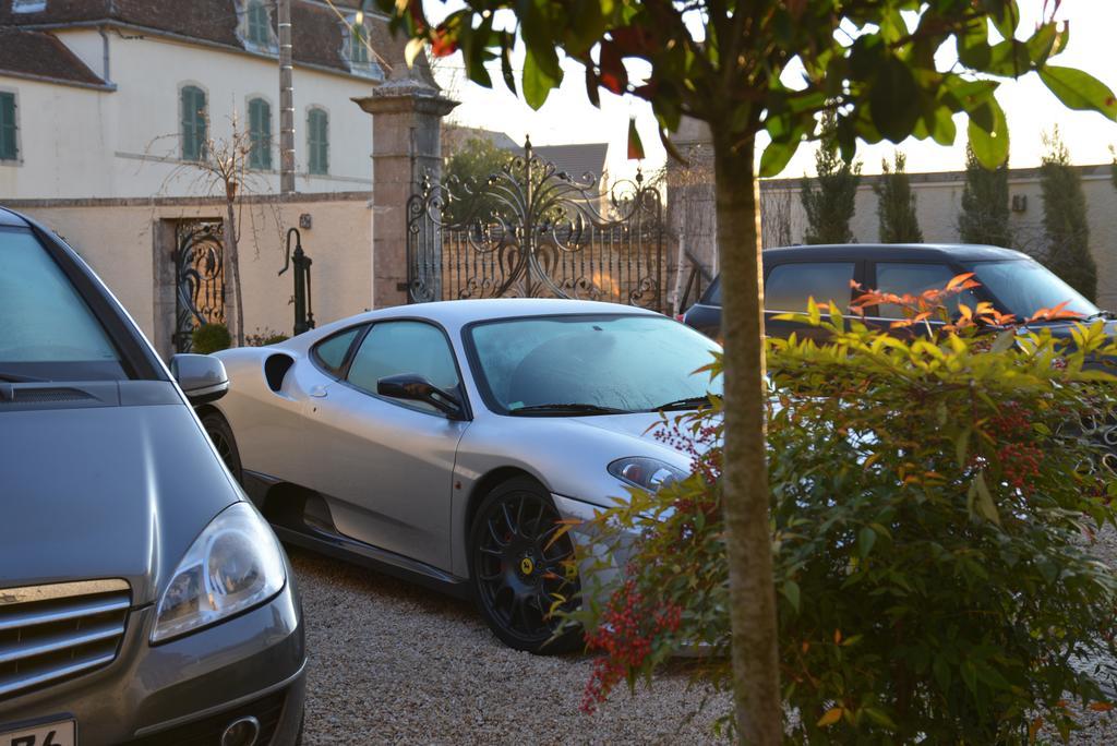 Les Deux Chevres Hotel 5*