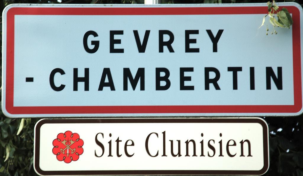 Les Deux Chevres Hotel 5*